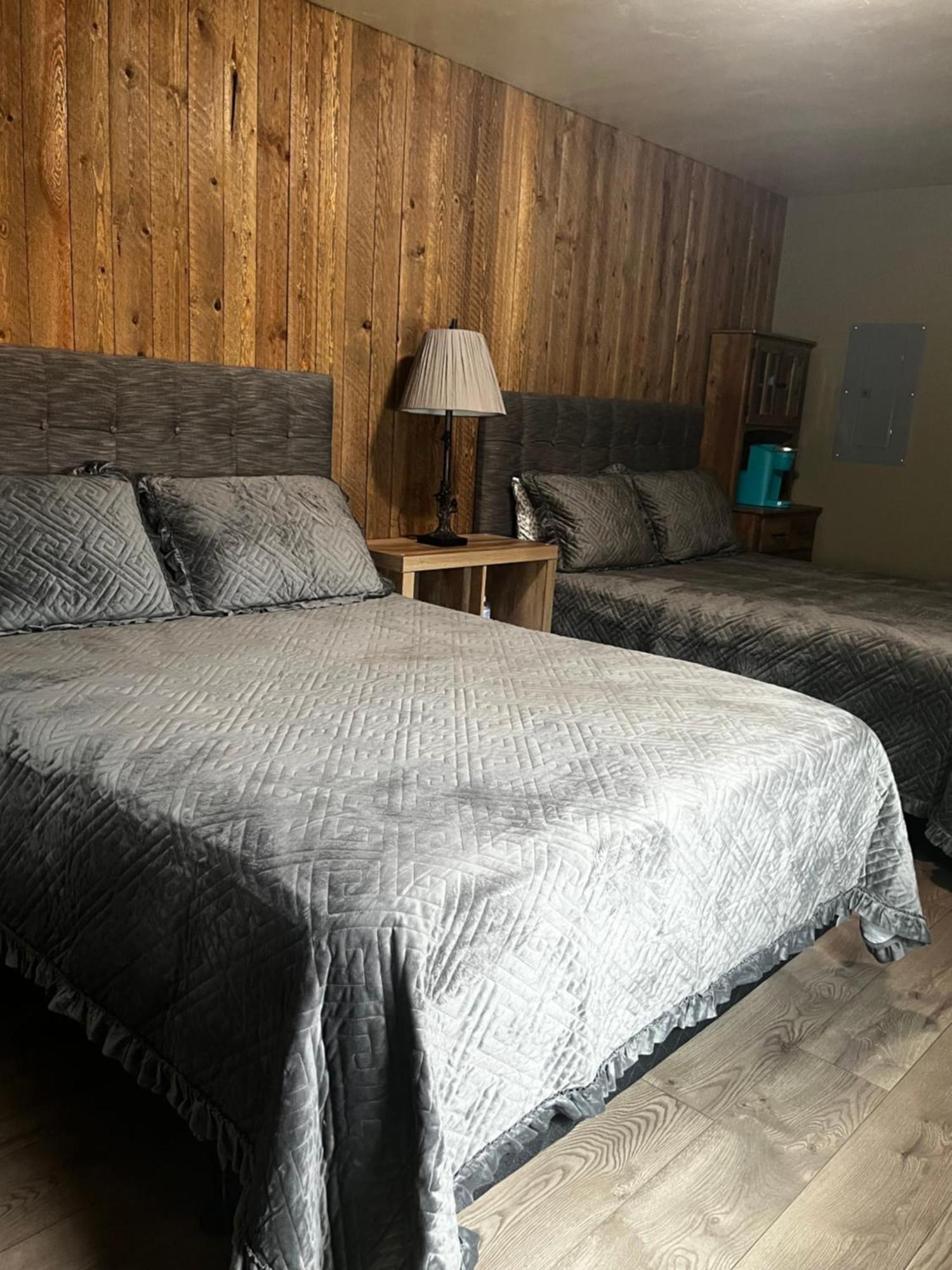 Parkway Yellowstone Guest House Room #2 Gardiner Exteriér fotografie